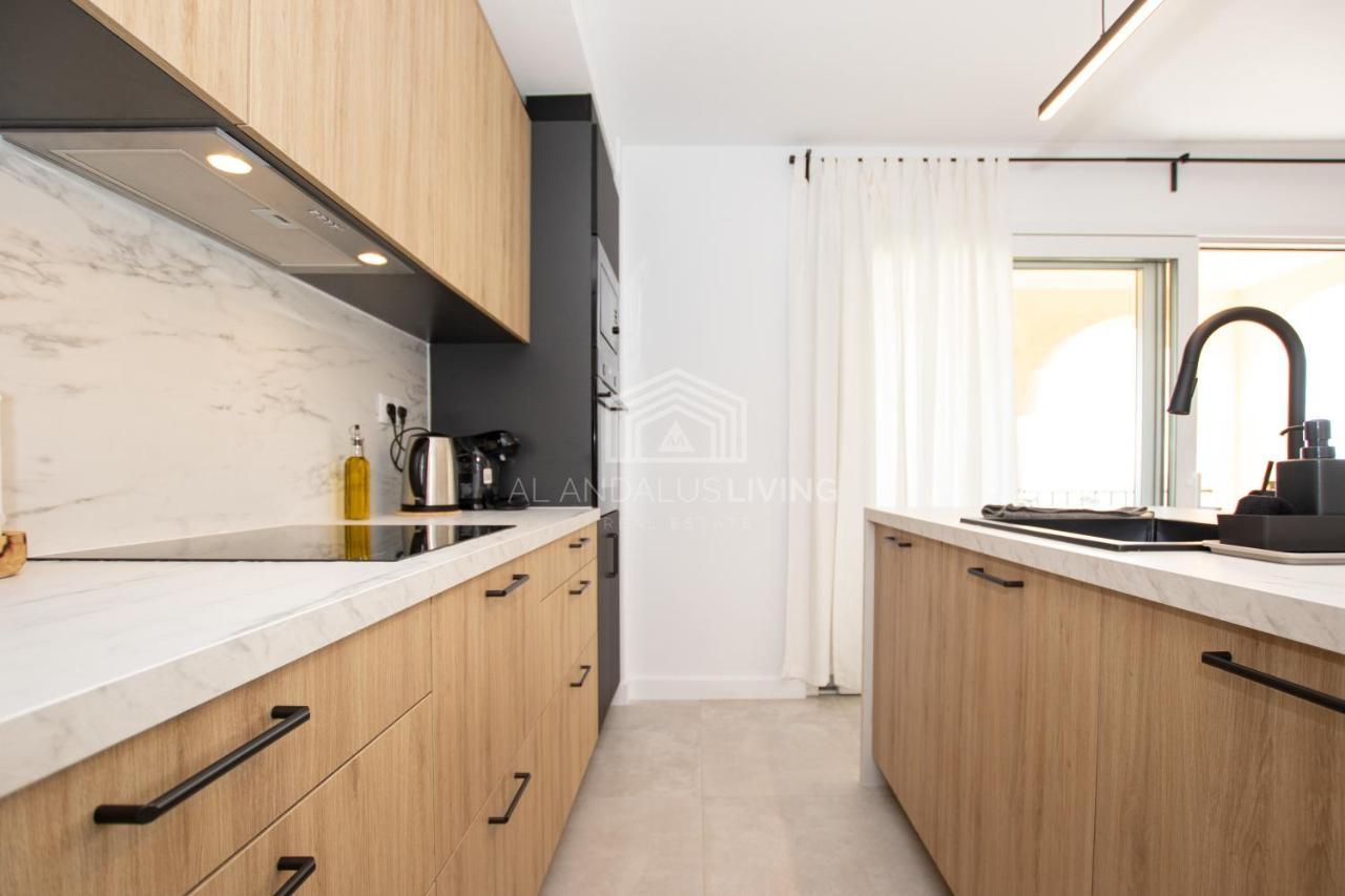 Apartament Panoramic Sea Views And Direct Access To The Beach From The Community In Torrenueva Malaga Zewnętrze zdjęcie
