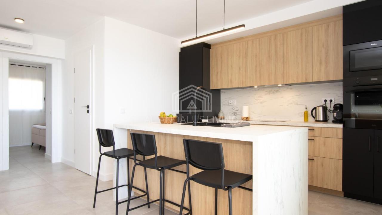 Apartament Panoramic Sea Views And Direct Access To The Beach From The Community In Torrenueva Malaga Zewnętrze zdjęcie