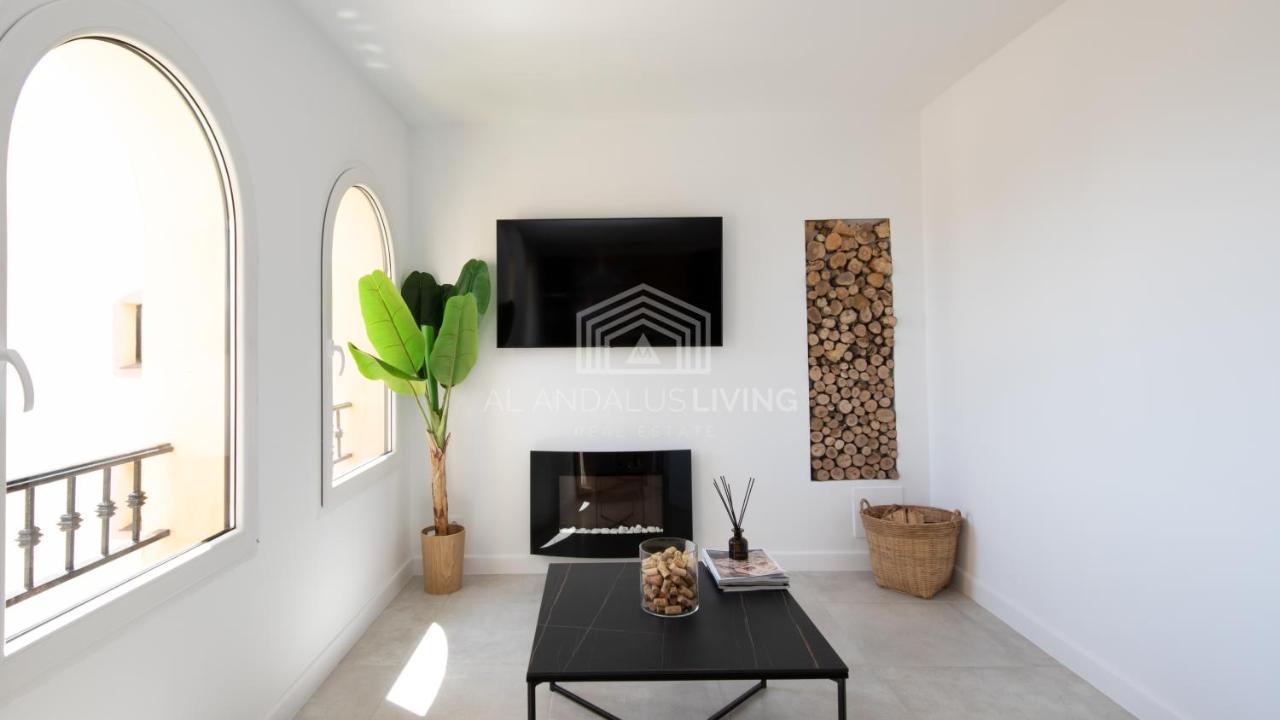 Apartament Panoramic Sea Views And Direct Access To The Beach From The Community In Torrenueva Malaga Zewnętrze zdjęcie